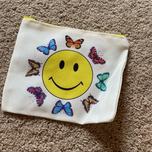 🙂🦋 zipper pouch - Picture 4 of 4